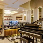 Beethoven Senfoni فندق