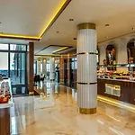 Beethoven Senfoni فندق اسطنبول