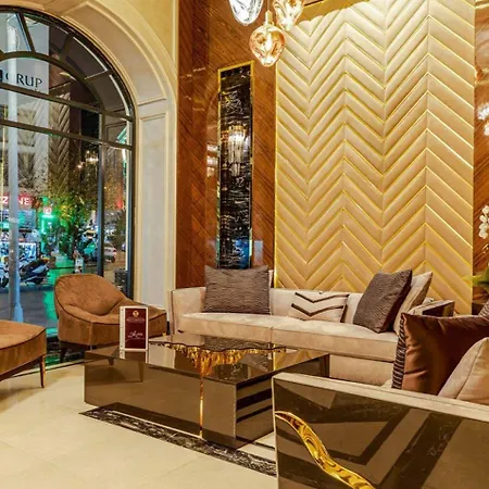 Beethoven Senfoni Hotel