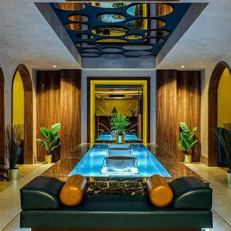 Beethoven Senfoni Hotel 4*