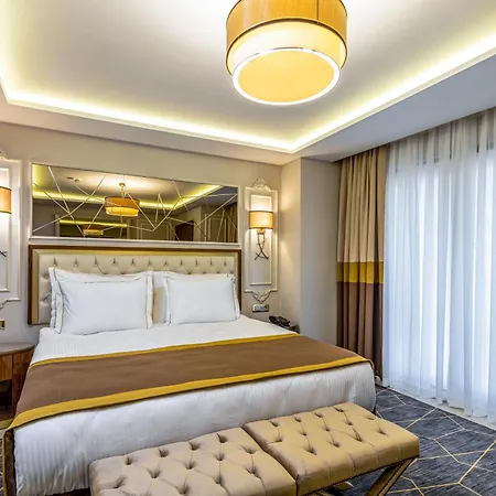 Beethoven Senfoni Hotel 4*